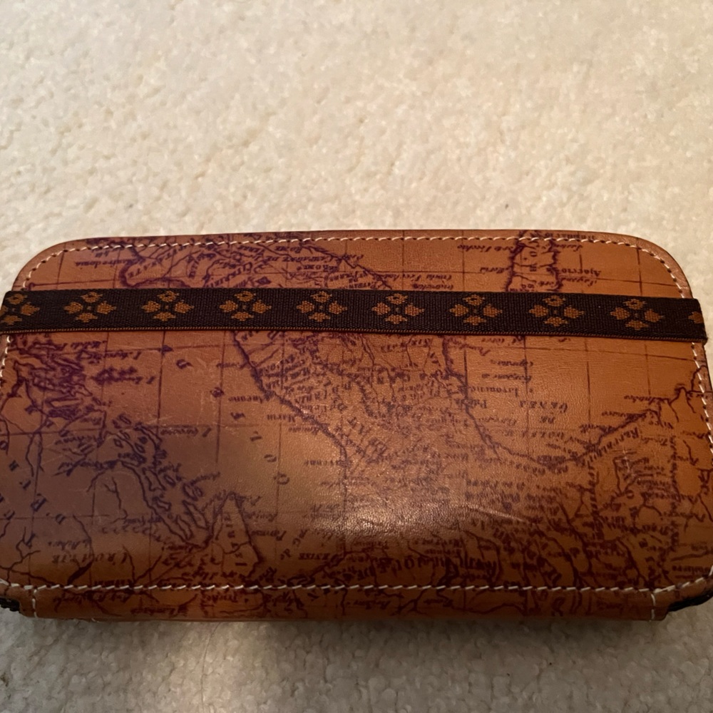 Patricia Nash wallet